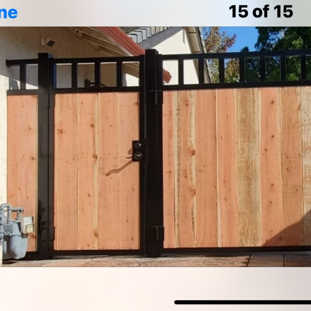 Gate